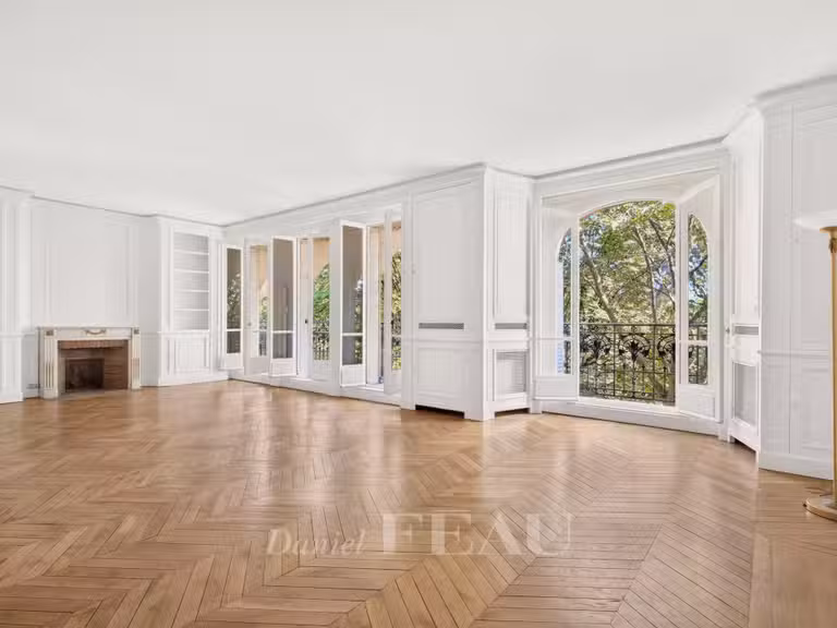 Appartement Paris 7e - 3 chambres - 172m²