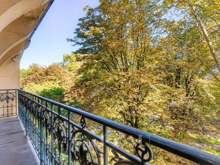 Appartement Paris 7e - 3 chambres - 172m²
