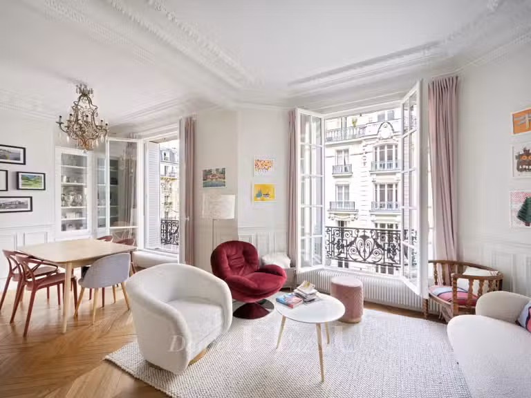 Appartement Paris 7e - 3 chambres - 94m²