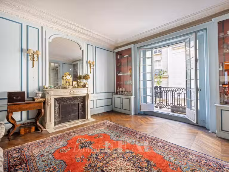 Appartement Paris 7e - 4 chambres - 158m²