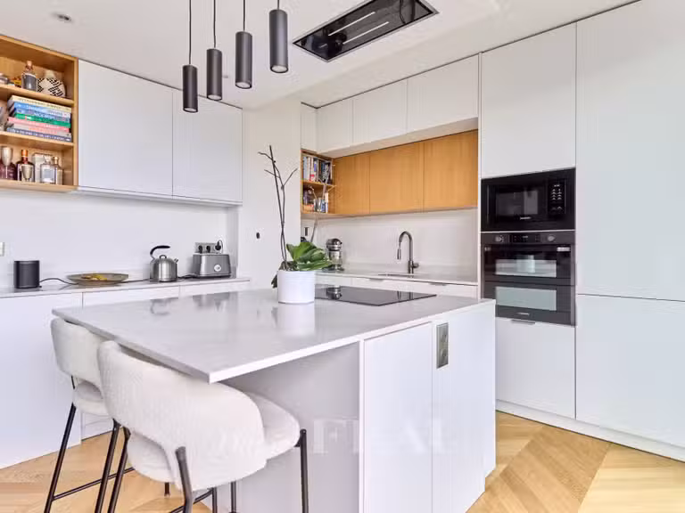 Appartement Paris 7e - 2 chambres - 95m²