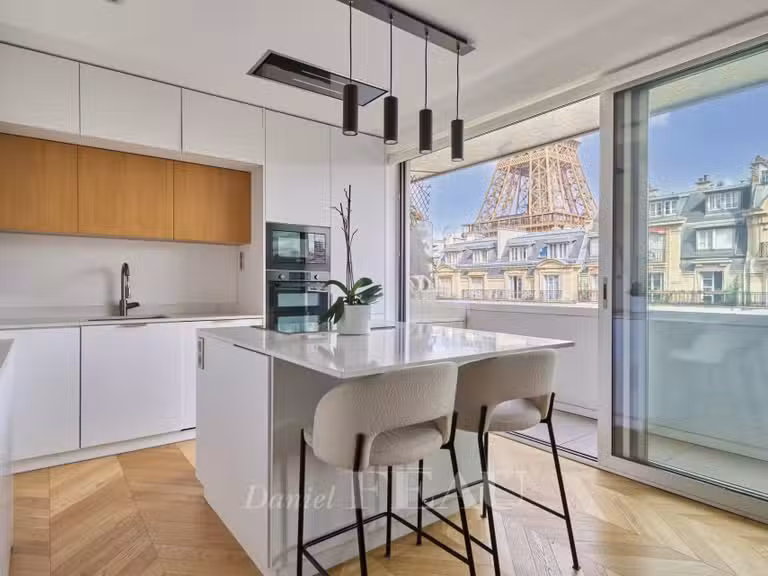 Appartement Paris 7e - 2 chambres - 95m²