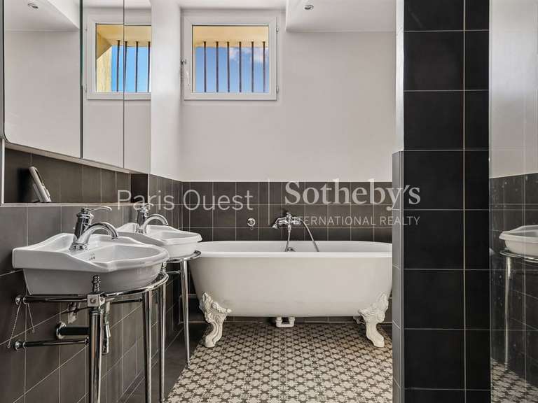 Apartment Paris 7e - 160m²