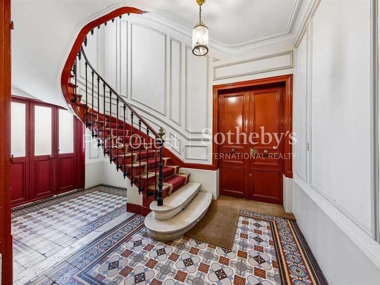Apartment Paris 7e - 160m²