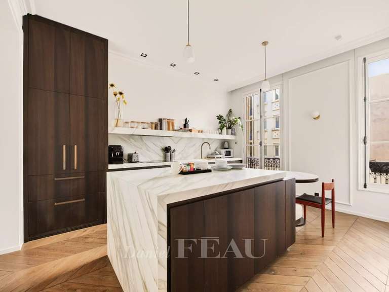 Appartement Paris 7e - 2 chambres - 146m²