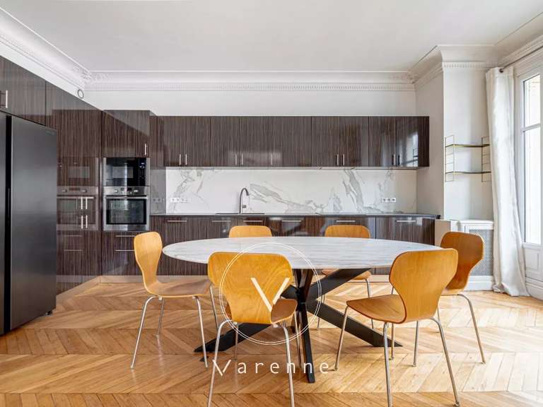Appartement Paris 7e - 4 chambres - 180m²