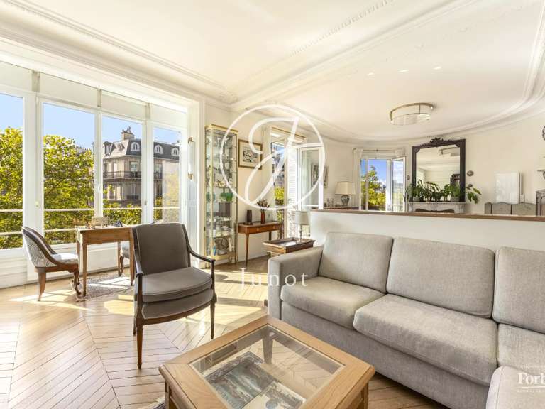 Appartement Paris 7e - 2 chambres - 107m²