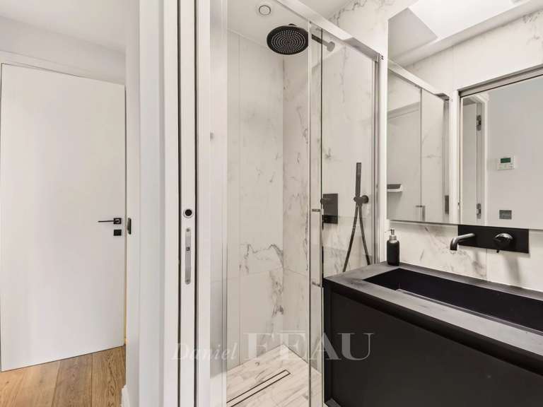 Appartement Paris 7e - 2 chambres - 87m²