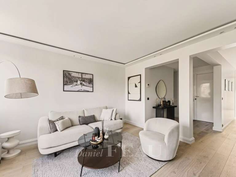 Appartement Paris 7e - 2 chambres - 87m²