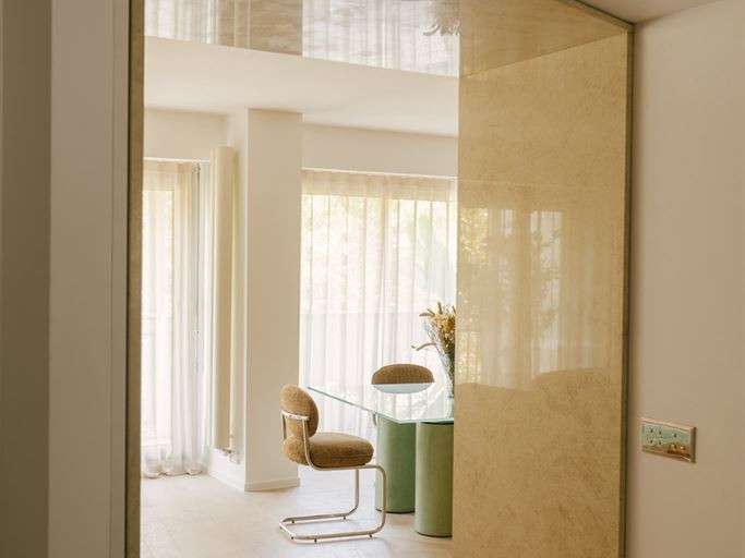 Appartement Paris 7e - 2 chambres - 93m²