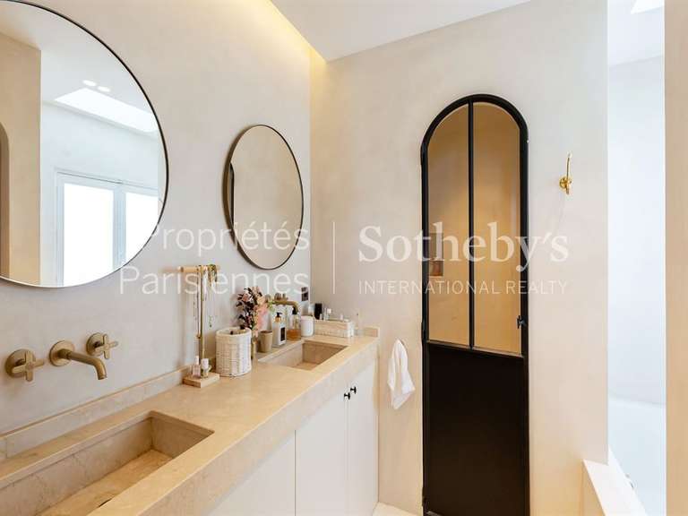 Appartement Paris 7e - 4 chambres - 165m²
