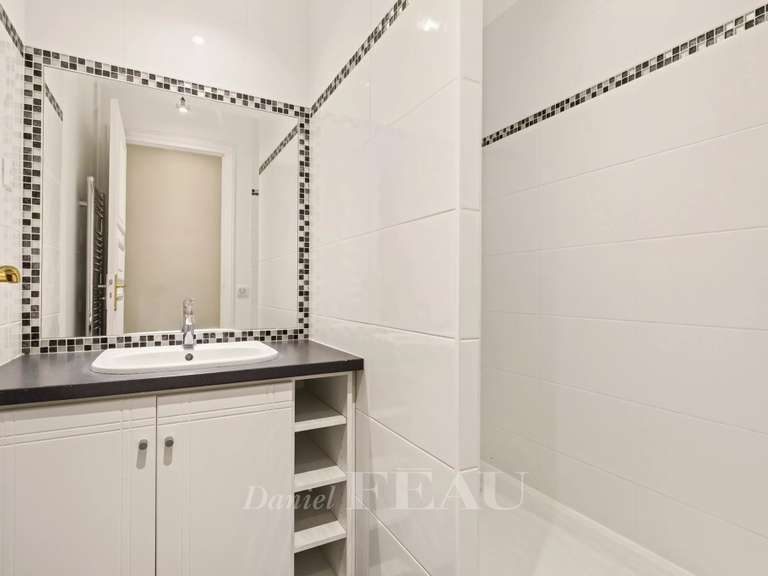 Appartement Paris 7e - 3 chambres - 130m²