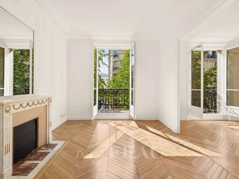 Appartement Paris 7e - 3 chambres - 130m²