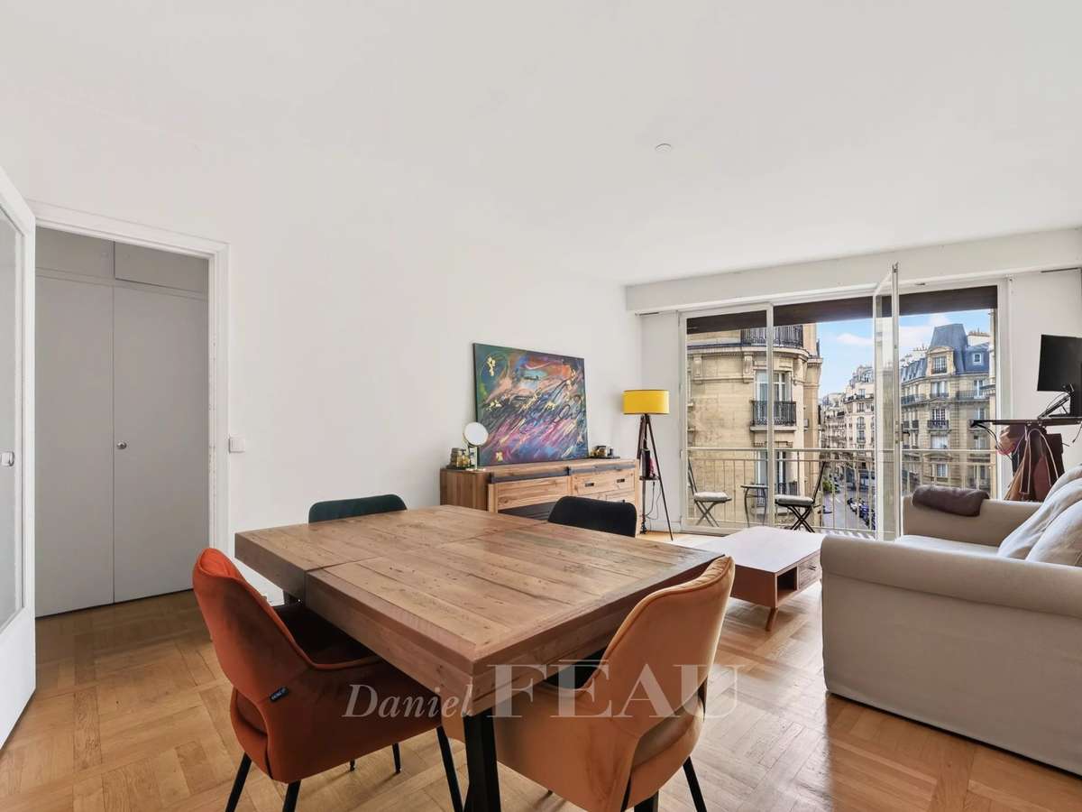 Apartment Paris 7e