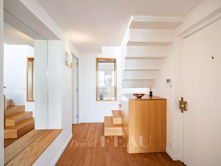 Appartement Paris 7e - 2 chambres - 160m²