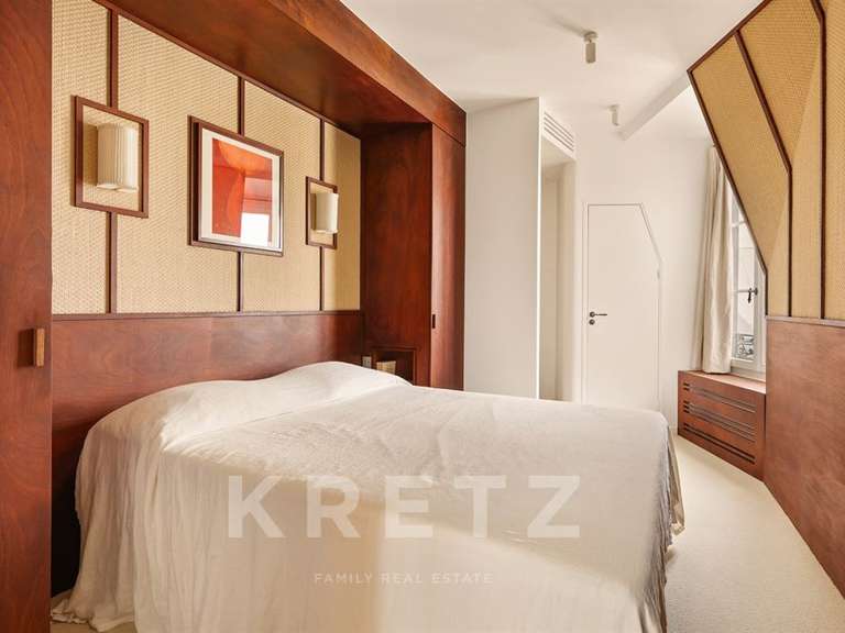 Appartement Paris 7e - 4 chambres - 136m²