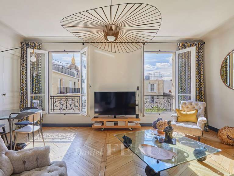 Appartement Paris 7e - 2 chambres - 74m²
