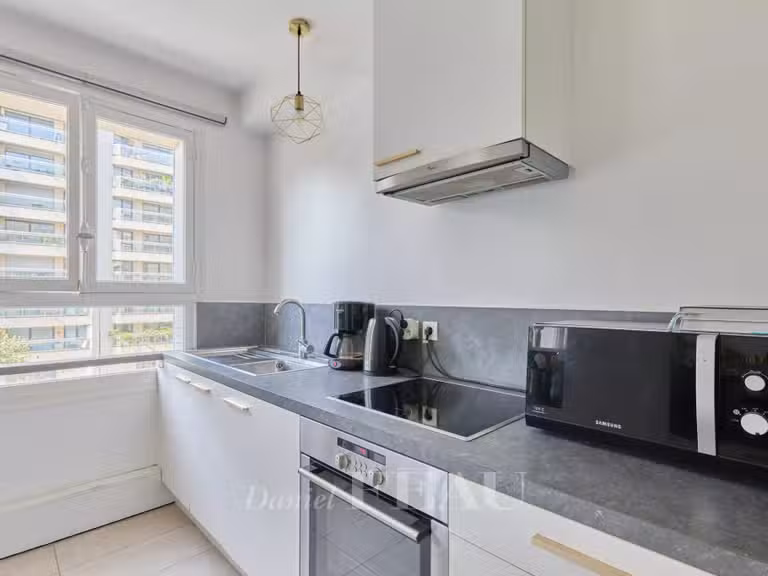 Appartement Paris 7e - 3 chambres - 83m²
