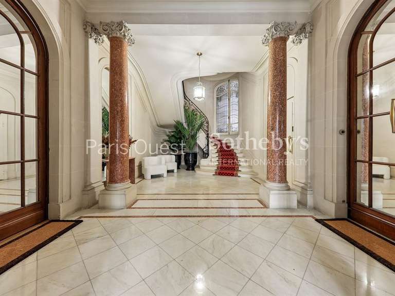 Appartement Paris 7e - 176m²