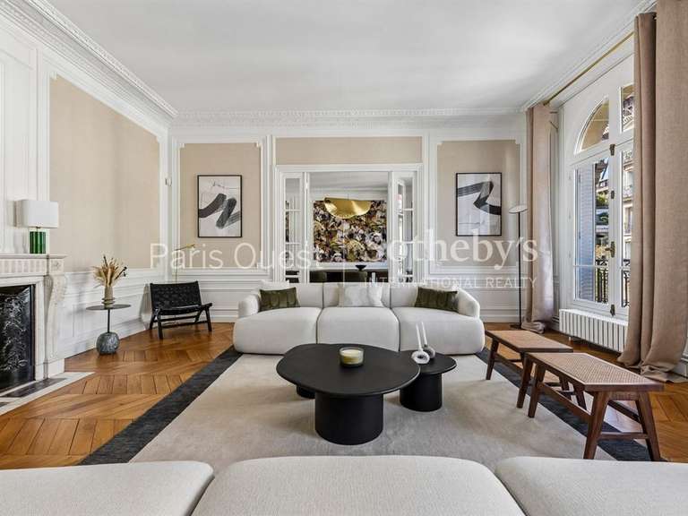 Appartement Paris 7e - 306m²