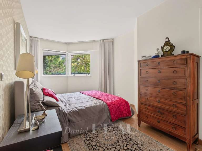 Appartement Paris 7e - 2 chambres - 69m²