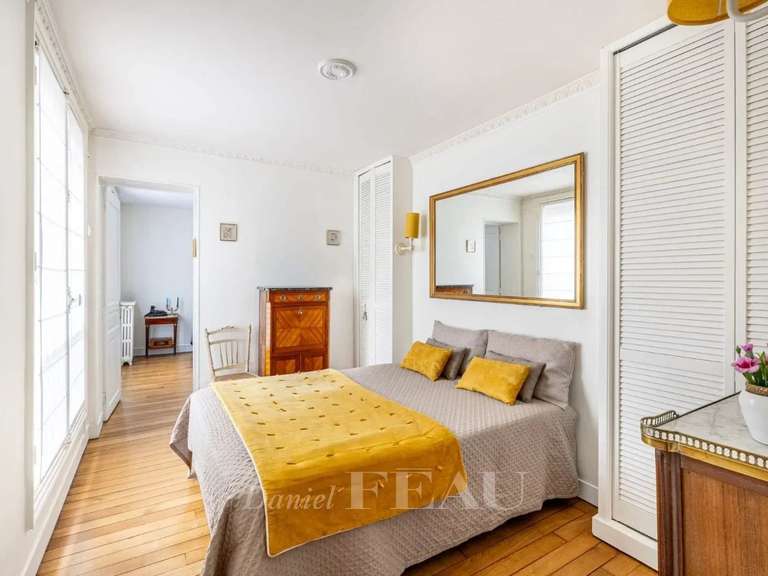Appartement Paris 7e - 4 chambres - 115m²