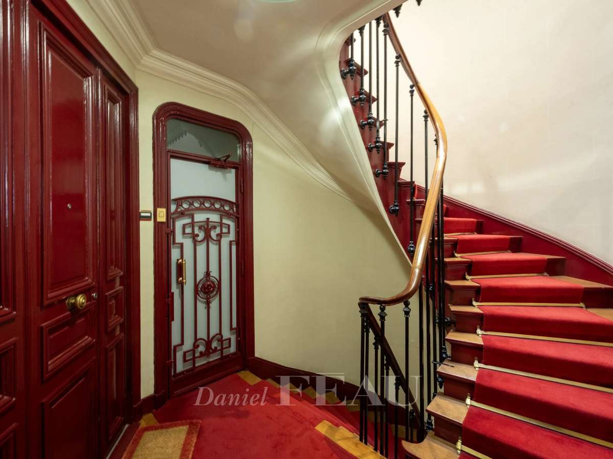 Apartment Paris 7e