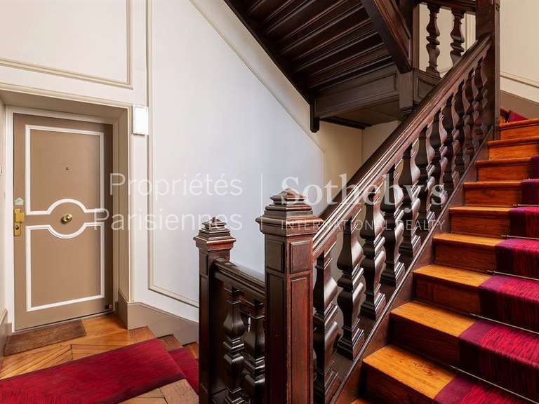 Apartment Paris 7e - 2 bedrooms - 110m²