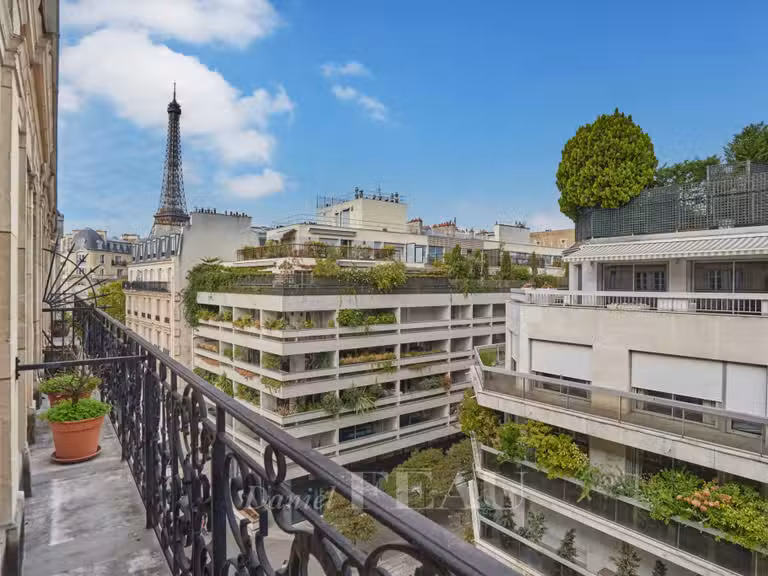 Appartement Paris 7e - 4 chambres - 170m²