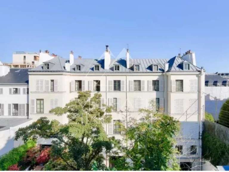 Appartement Paris 7e - 62m²