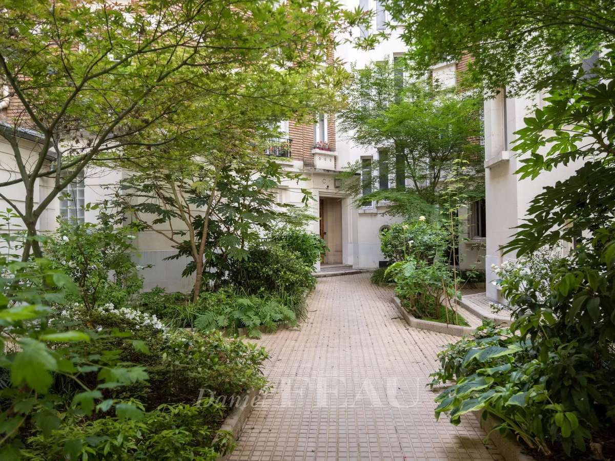 Apartment Paris 7e