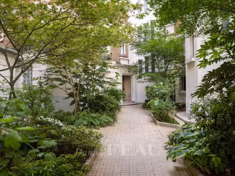Appartement Paris 7e - 3 chambres - 155m²