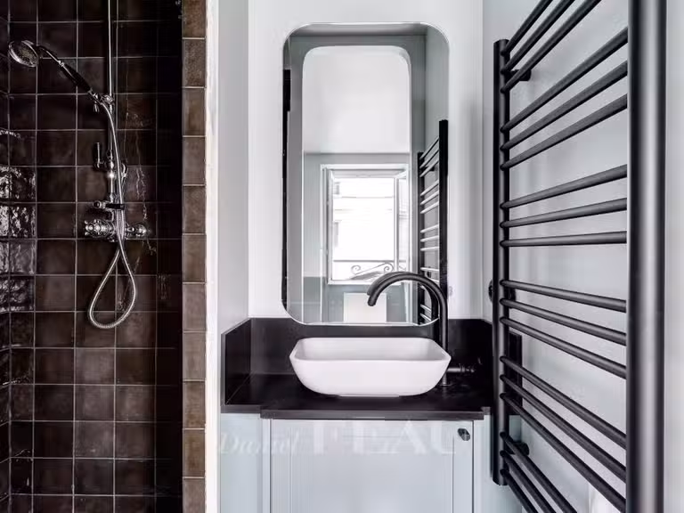 Appartement Paris 7e - 22m²