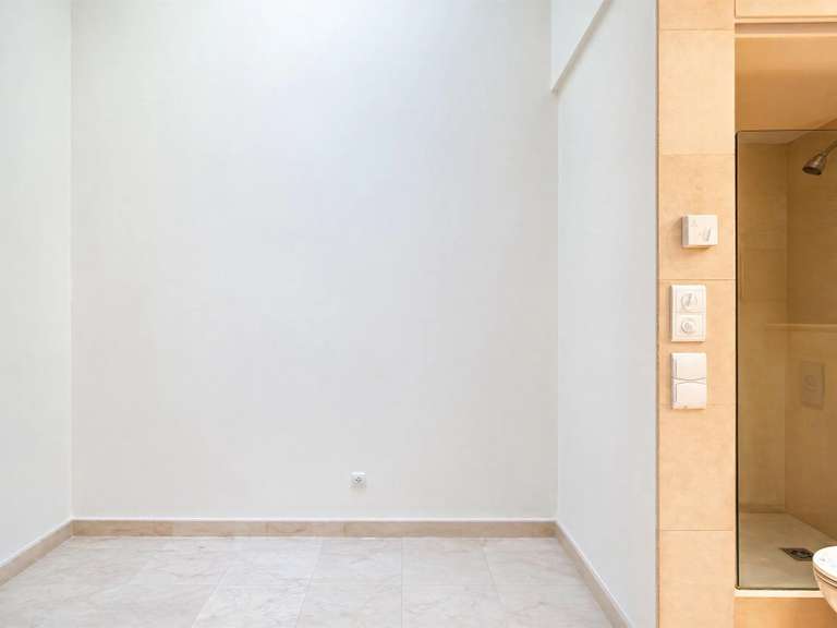 Appartement Paris 7e - 2 chambres - 73m²