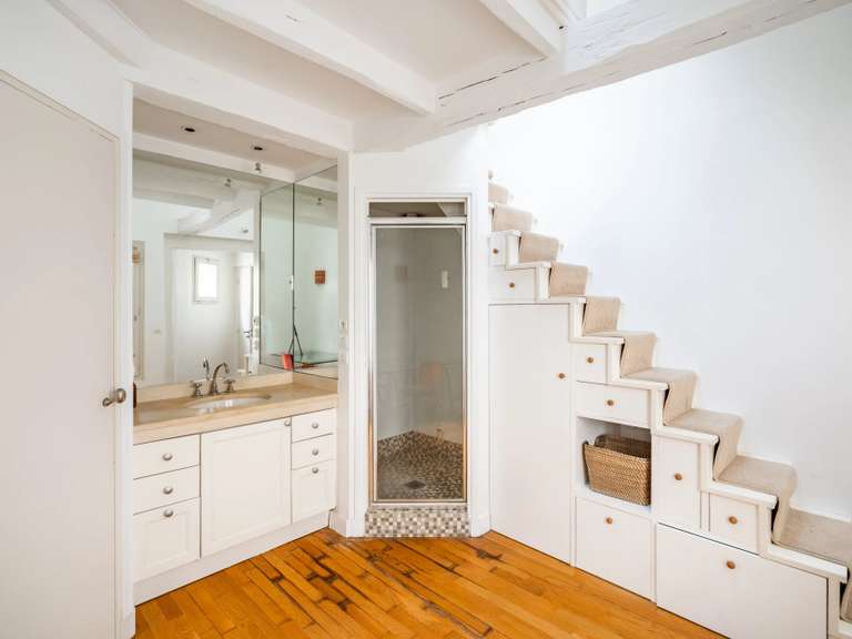 Appartement Paris 7e - 2 chambres - 73m²