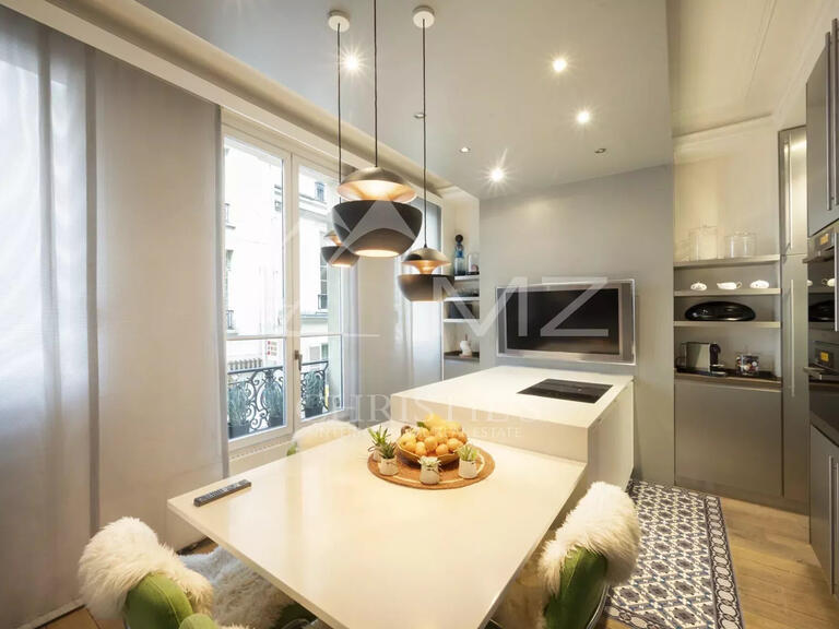 Mansion Paris 7e - 3 bedrooms - 348m²