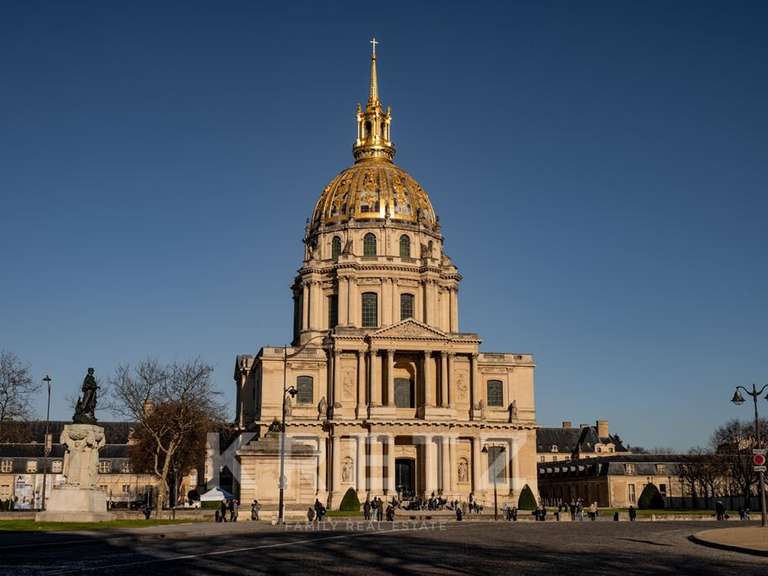 Hôtel particulier Paris 7e - 8 chambres - 700m²