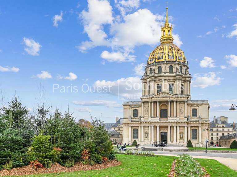Hôtel particulier Paris 7e - 8 chambres - 718m²