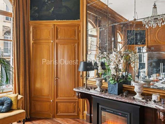 Hôtel particulier Paris 7e - 8 chambres - 718m²