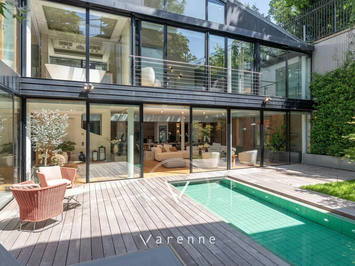 House Paris 7e