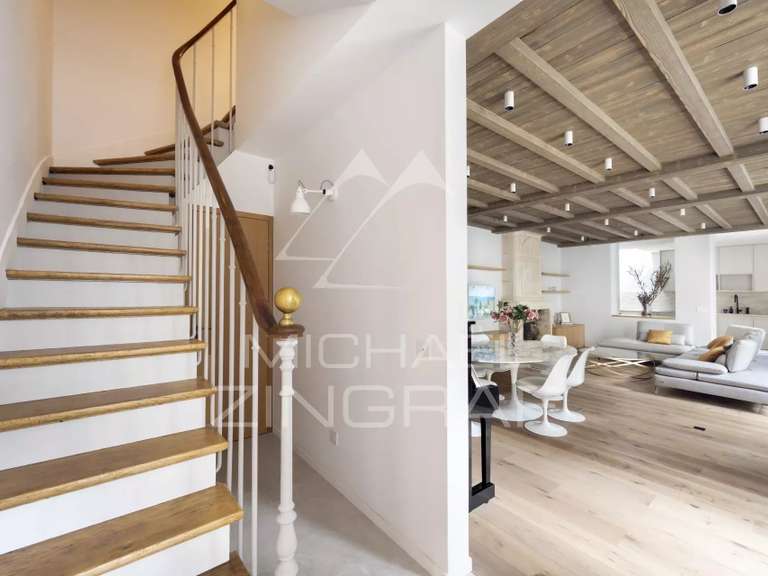 House Paris 7e - 4 bedrooms - 158m²