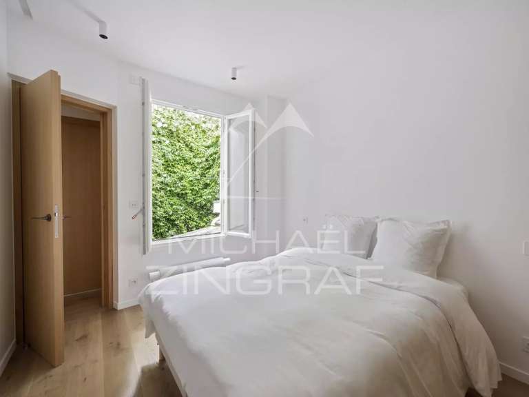 House Paris 7e - 4 bedrooms - 158m²