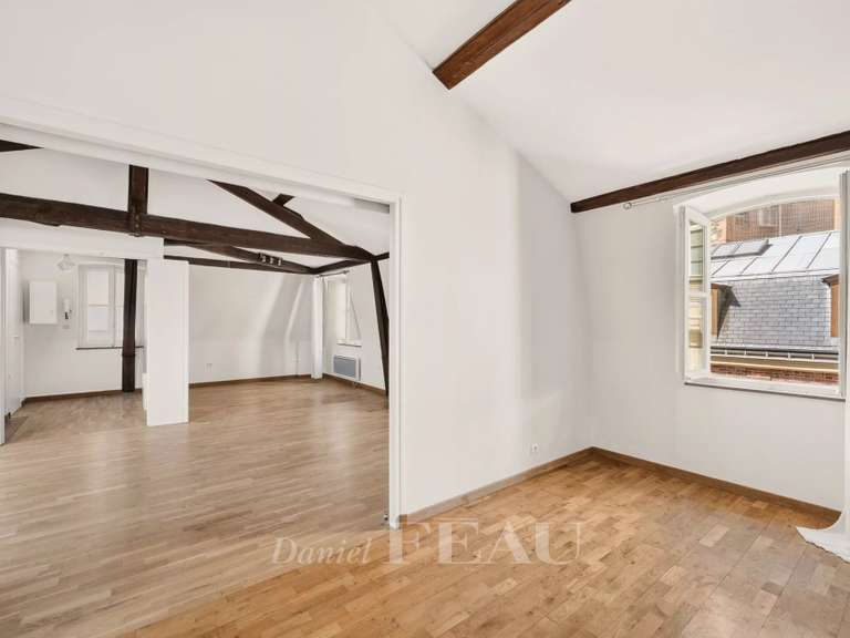 House Paris 7e - 4 bedrooms - 159m²