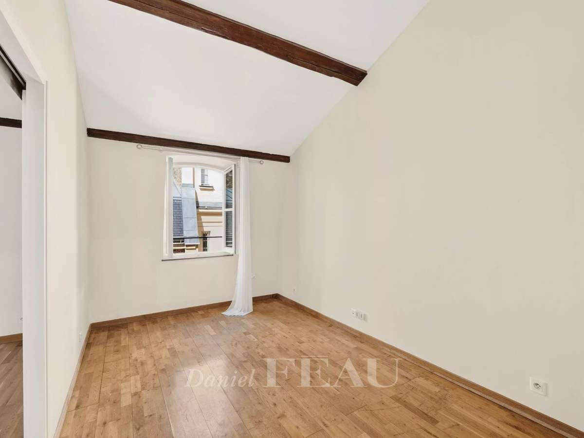 House Paris 7e