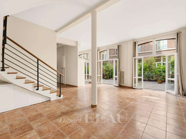 House Paris 7e - 4 bedrooms - 159m²
