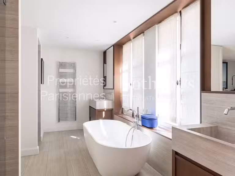 House Paris 7e - 7 bedrooms - 408m²
