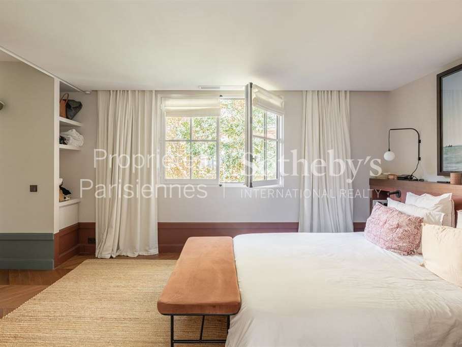 House Paris 7e