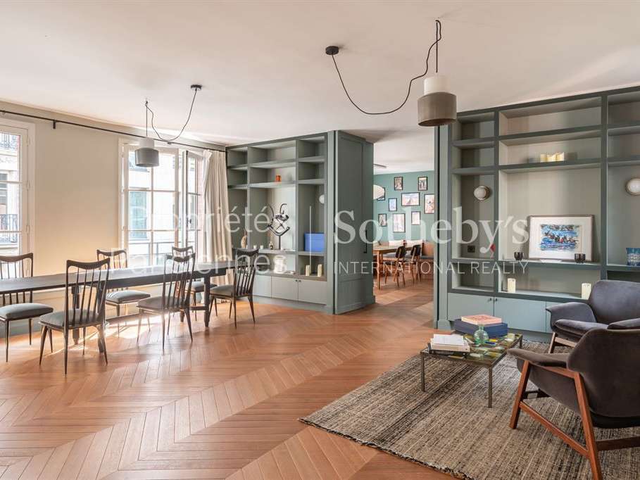 House Paris 7e