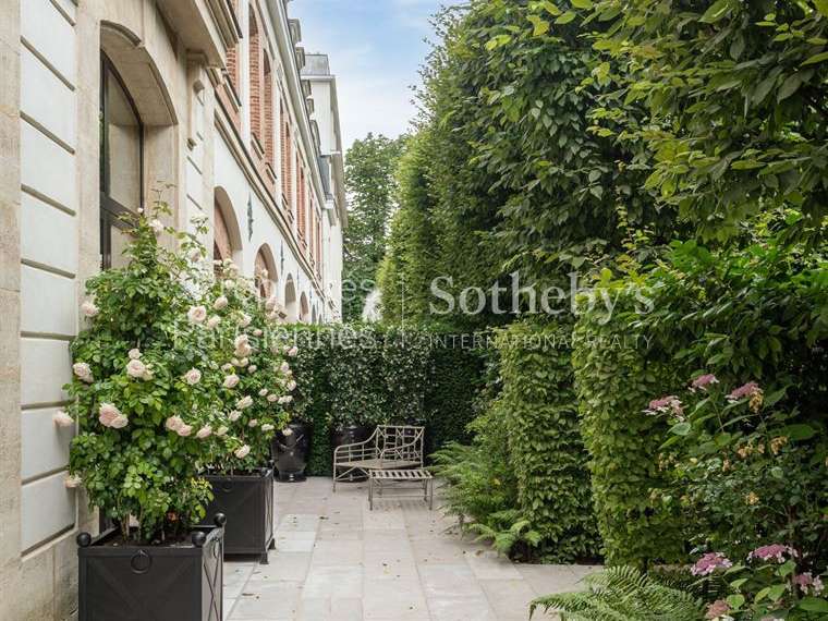 Maison Paris 7e - 4 chambres - 487m²