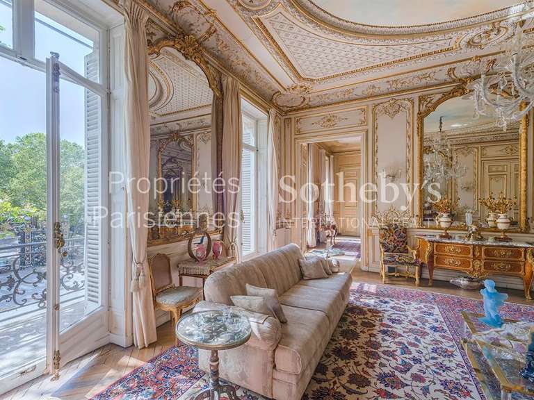 Appartement Paris 8e - 5 chambres - 368m²